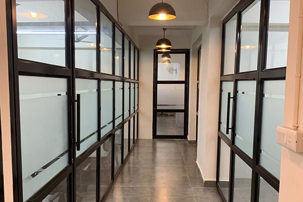 Coworking Space In Gurgaon Manufacturer in Ashok Nagar